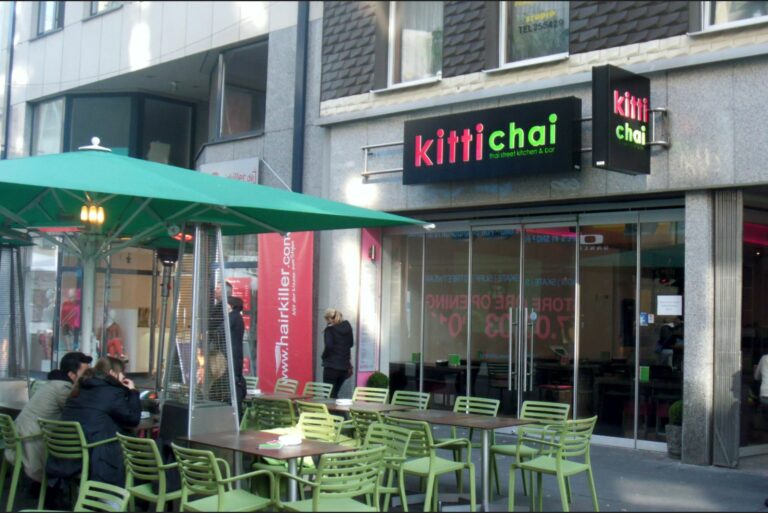 kitti_chai_leuchtkasten