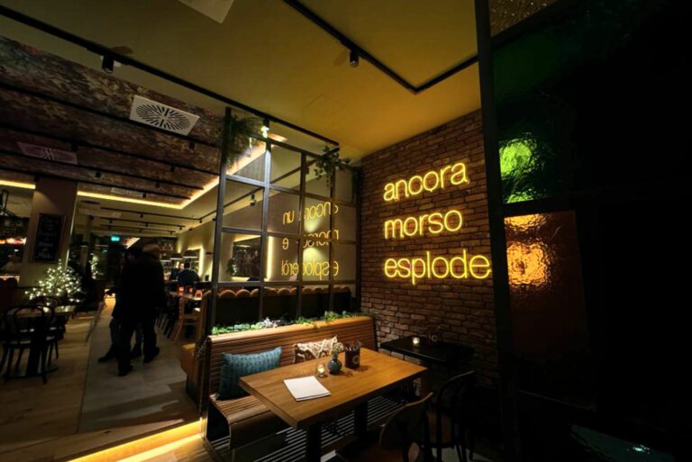 nonna_di_mia_3_neon_signs