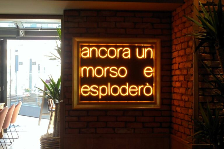 nonna_di_mia_6_neon_signs