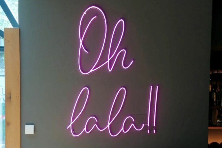 nonna_di_mia_8_neon_signs