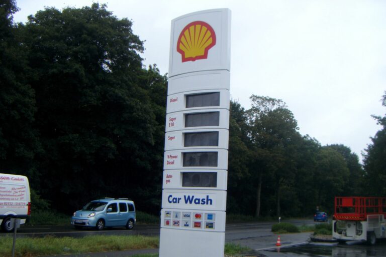 shell_pylon_tankstelle